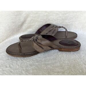 The Frye Company Carson Twisted Braided Thong Style Sandals Women's Sz 9